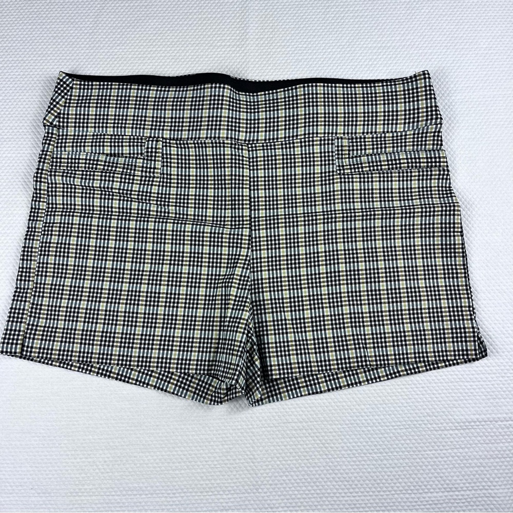Maurice’s Shorts Plaid XL